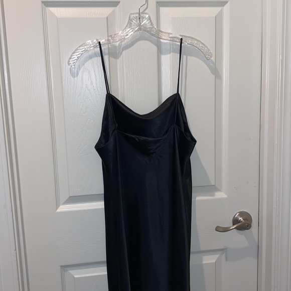 Black silk bodycon dress - Picture 4 of 4